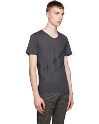 dunkelgraues T-Shirt mit einem Rundhalsausschnitt mit Chevron-Muster von Pierre Balmain