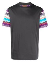 dunkelgraues T-Shirt mit einem Rundhalsausschnitt mit Chevron-Muster von Missoni