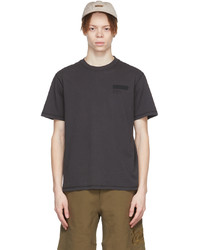 dunkelgraues T-Shirt mit einem Rundhalsausschnitt von AFFXWRKS