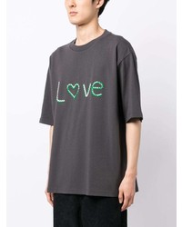 dunkelgraues T-Shirt mit einem Rundhalsausschnitt von FIVE CM