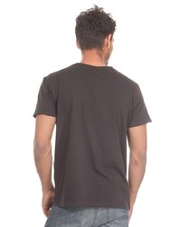 dunkelgraues T-Shirt mit einem Rundhalsausschnitt von Catch