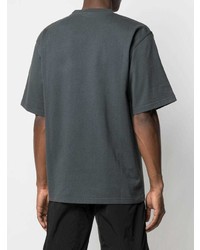 dunkelgraues T-Shirt mit einem Rundhalsausschnitt von GR10K