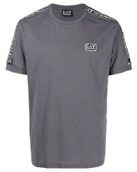 dunkelgraues T-Shirt mit einem Rundhalsausschnitt von Ea7 Emporio Armani