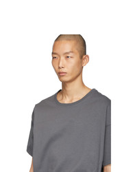 dunkelgraues T-Shirt mit einem Rundhalsausschnitt von Bottega Veneta