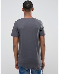 dunkelgraues T-Shirt mit einem Rundhalsausschnitt von Jack and Jones