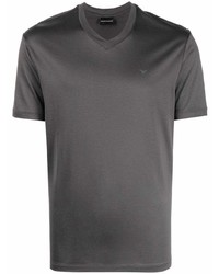 dunkelgraues T-Shirt mit einem V-Ausschnitt von Emporio Armani