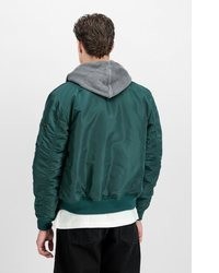 dunkelgrüne Bomberjacke von Alpha Industries