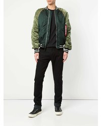 dunkelgrüne Bomberjacke von Alpha Industries