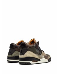 dunkelgrüne Camouflage hohe Sneakers aus Segeltuch von Jordan