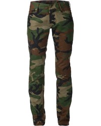 dunkelgrüne Camouflage Jeans