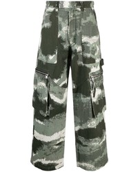 dunkelgrüne Camouflage Jeans von YOUNG POETS