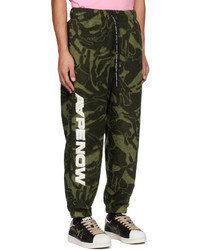 dunkelgrüne Camouflage Jogginghose von AAPE BY A BATHING APE