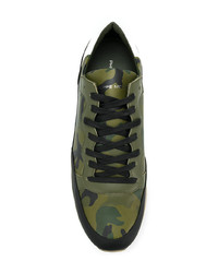 dunkelgrüne Camouflage Leder niedrige Sneakers von Philippe Model