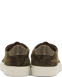 dunkelgrüne Camouflage niedrige Sneakers von Common Projects