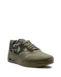 dunkelgrüne Camouflage Segeltuch niedrige Sneakers von Nike