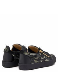 dunkelgrüne Camouflage Segeltuch niedrige Sneakers von Giuseppe Zanotti