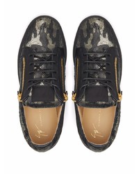 dunkelgrüne Camouflage Segeltuch niedrige Sneakers von Giuseppe Zanotti