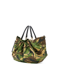 dunkelgrüne Camouflage Shopper Tasche aus Segeltuch von Faith Connexion