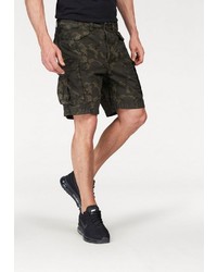 dunkelgrüne Camouflage Shorts von Superdry