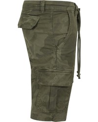 dunkelgrüne Camouflage Shorts von Urban Classics