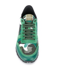 dunkelgrüne Camouflage Sportschuhe von Valentino Garavani