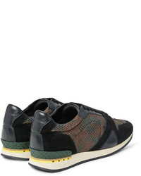 dunkelgrüne Camouflage Wildleder niedrige Sneakers von Burberry