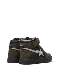 dunkelgrüne hohe Sneakers aus Leder von A Bathing Ape