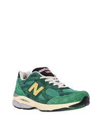 dunkelgrüne niedrige Sneakers von New Balance