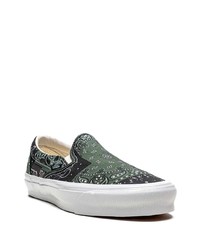 dunkelgrüne Slip-On Sneakers aus Segeltuch von Vans