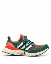 dunkelgrüne Sportschuhe von adidas