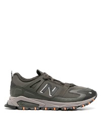 dunkelgrüne Sportschuhe von New Balance