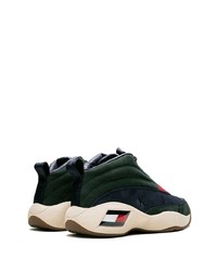 dunkelgrüne Sportschuhe von Fila