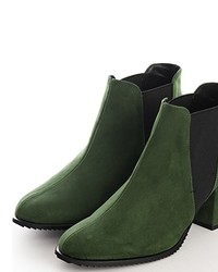 dunkelgrüne Stiefel von Cuplé