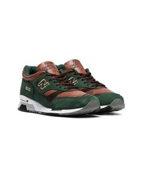 dunkelgrüne Wildleder niedrige Sneakers von New Balance