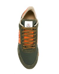 dunkelgrüne Wildleder niedrige Sneakers von Moncler
