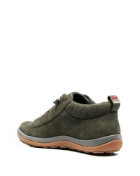 dunkelgrüne Wildleder niedrige Sneakers von Camper