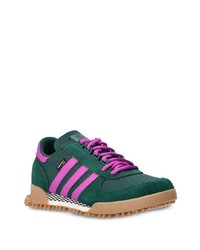 dunkelgrüne Wildleder niedrige Sneakers von adidas