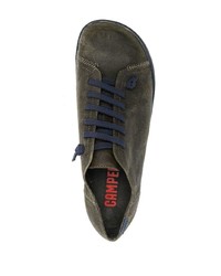 dunkelgrüne Wildleder niedrige Sneakers von Camper