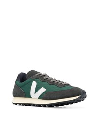 dunkelgrüne Wildleder niedrige Sneakers von Veja