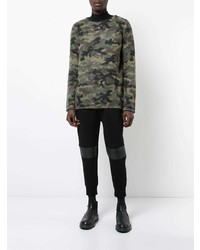 dunkelgrüner Camouflage Pullover mit einem Rundhalsausschnitt von Balmain