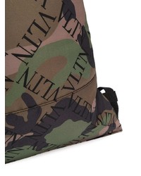 dunkelgrüner Camouflage Rucksack von Valentino