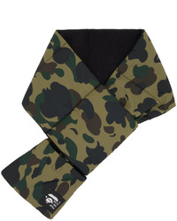 dunkelgrüner Camouflage Schal von BAPE