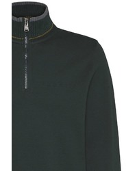 dunkelgrüner Pullover mit einem Reißverschluss am Kragen von Bugatti