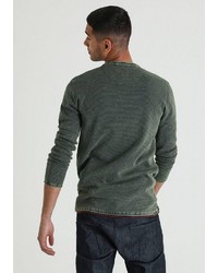 dunkelgrüner Pullover mit einem Rundhalsausschnitt von Chasin'