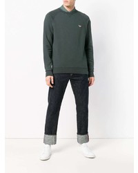 dunkelgrüner Pullover mit einem Rundhalsausschnitt von MAISON KITSUNÉ