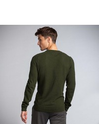 dunkelgrüner Pullover mit einem Rundhalsausschnitt von NEW IN TOWN