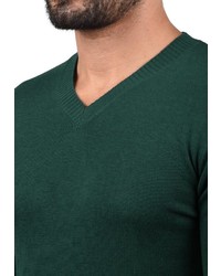 dunkelgrüner Pullover mit einem V-Ausschnitt von BLEND