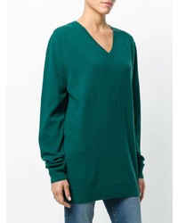 dunkelgrüner Pullover mit einem V-Ausschnitt von PushBUTTON