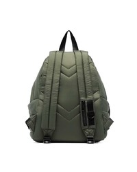 dunkelgrüner Rucksack von Eastpak