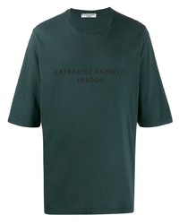 dunkelgrünes bedrucktes T-Shirt mit einem Rundhalsausschnitt von Katharine Hamnett London